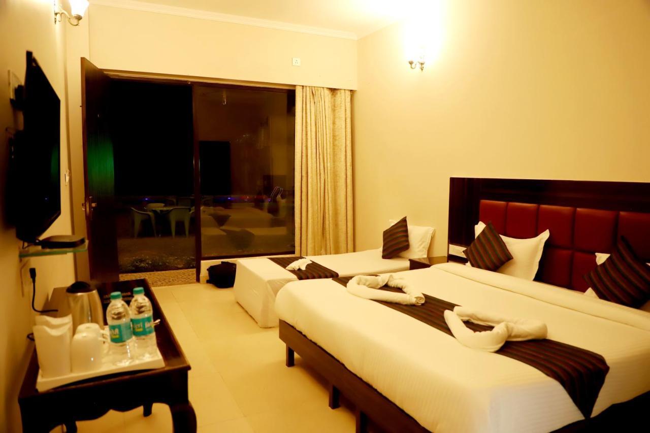 Rishikesh Grand Ξενοδοχείο Εξωτερικό φωτογραφία