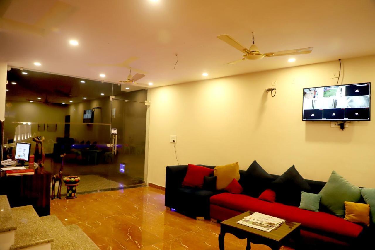 Rishikesh Grand Ξενοδοχείο Εξωτερικό φωτογραφία
